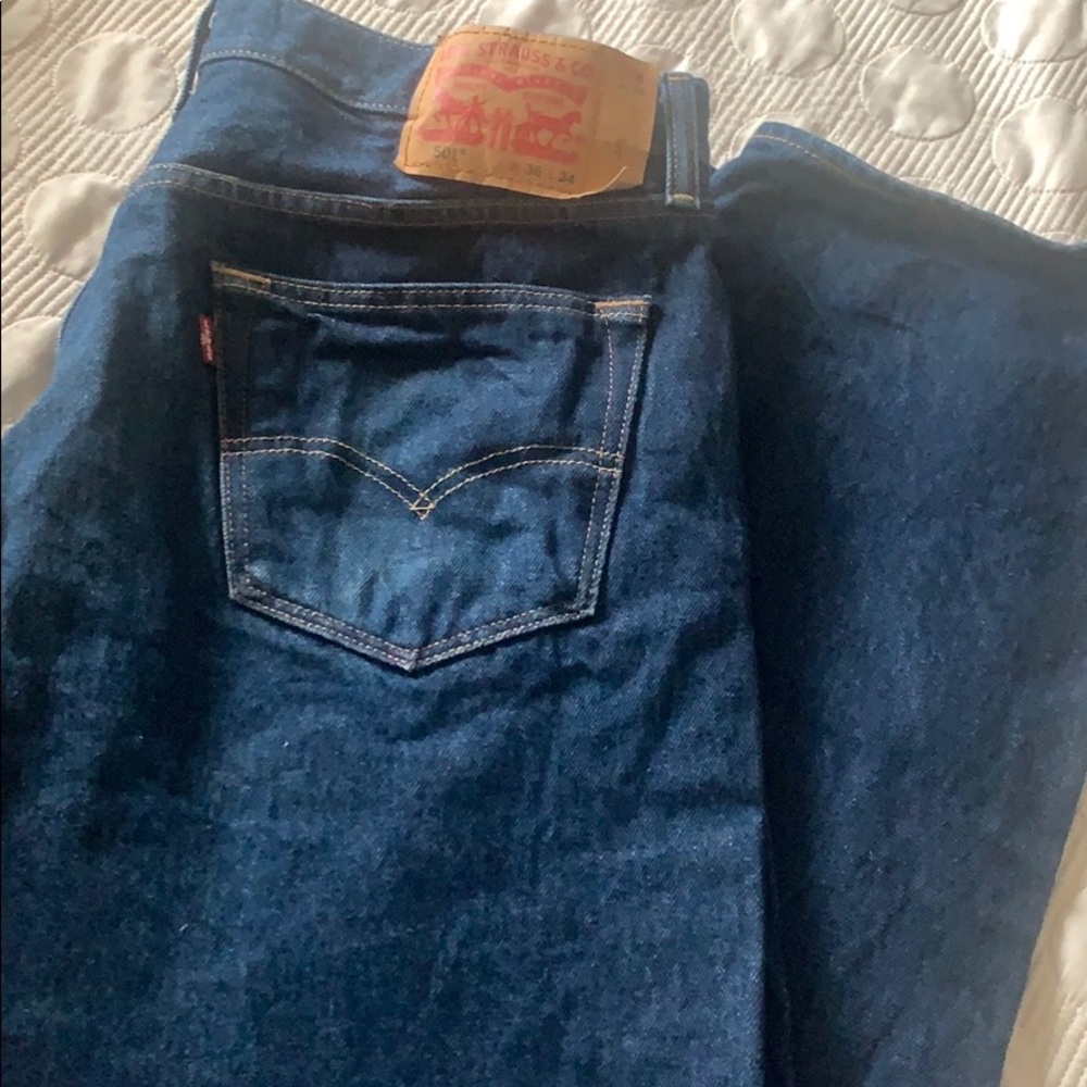 Men’s Levi jean pants